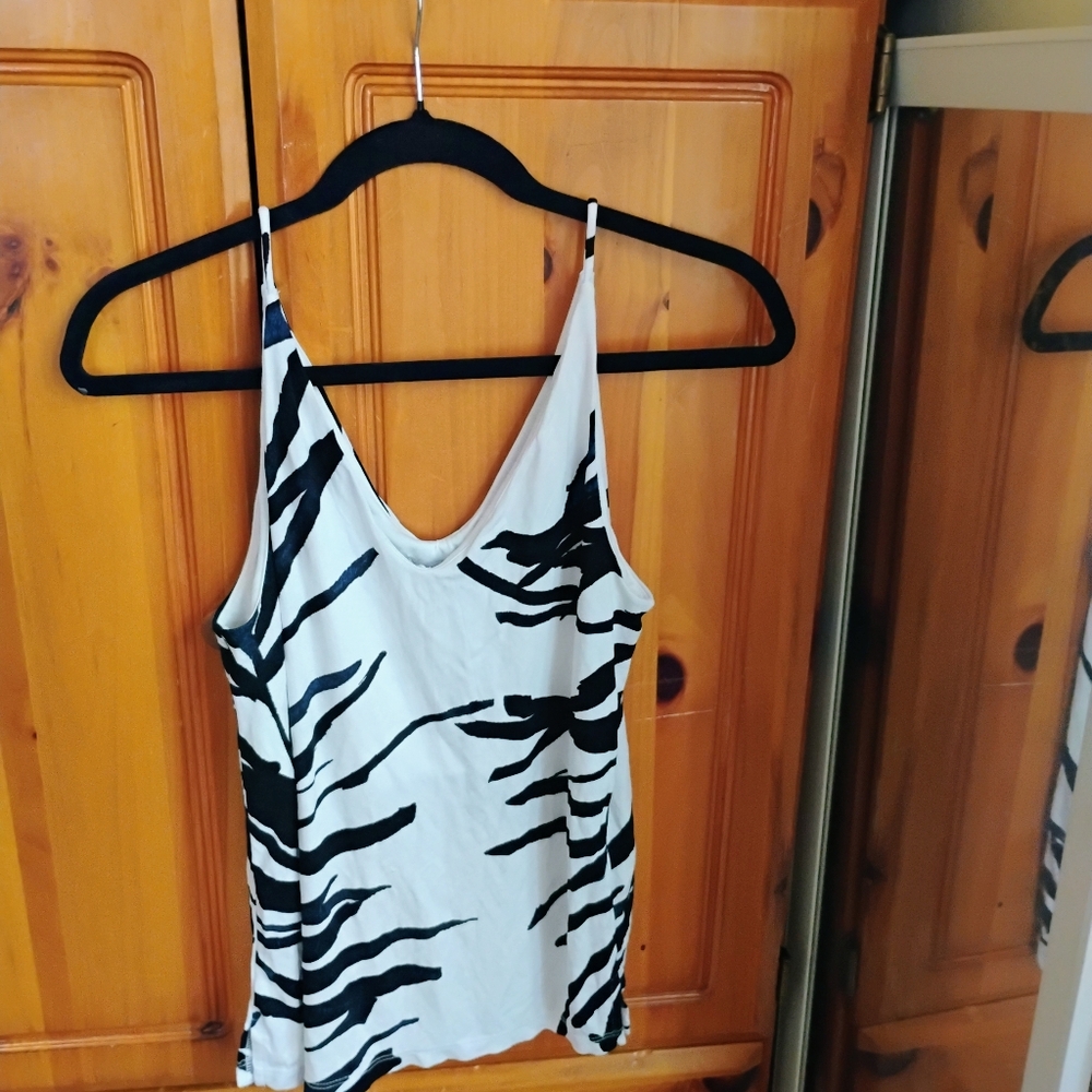Black And White Print Tank Shirt